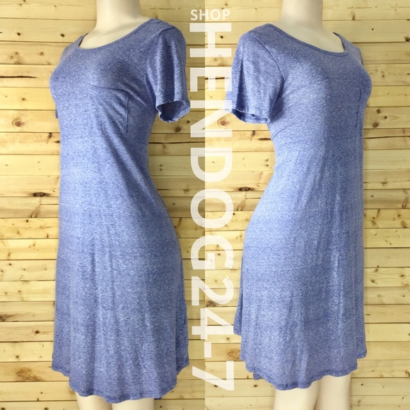 LULAROE CARLY DRESS HEATHER BLUE W/LINES ALLOVER - Picture 4 of 8